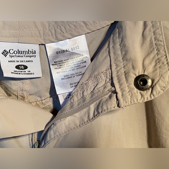 Columbia Women's Shorts Size 14 - Picture 6 of 7
